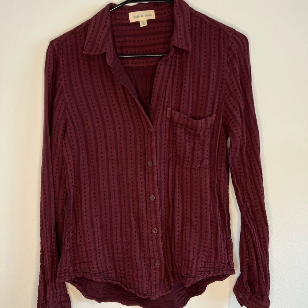 Cloth & Stone Women's Maroon‎ Button Up Size XS